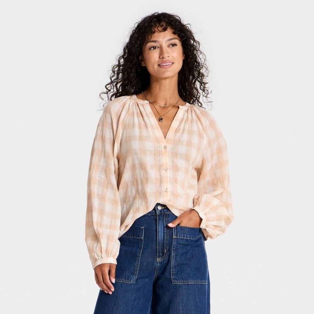 Women's Raglan Long Sleeve Blouse - Universal Thread Brown M